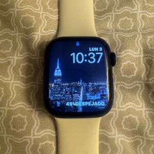 Apple Smartwatch with White Band